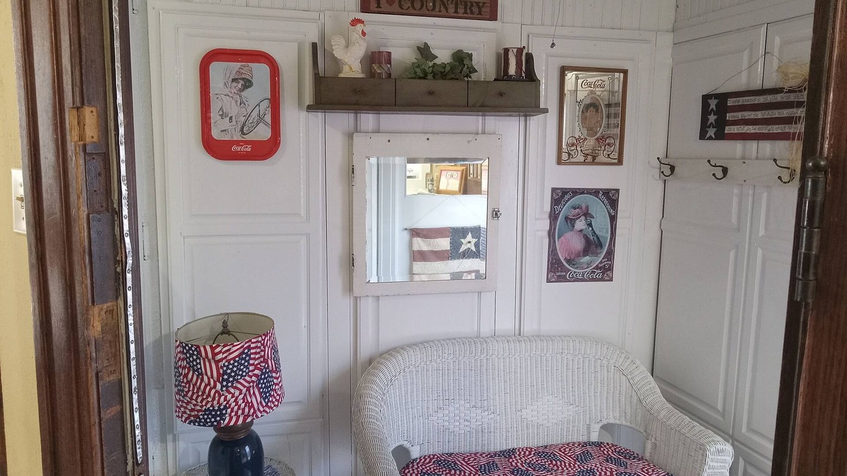 Grey Eagle House | Our Guest house is a cozy get away, in a small town.