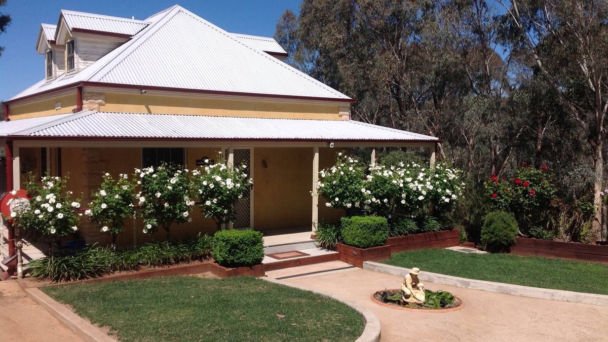 Sofala Bed & Breakfast | Our guest house is the perfect home away from home