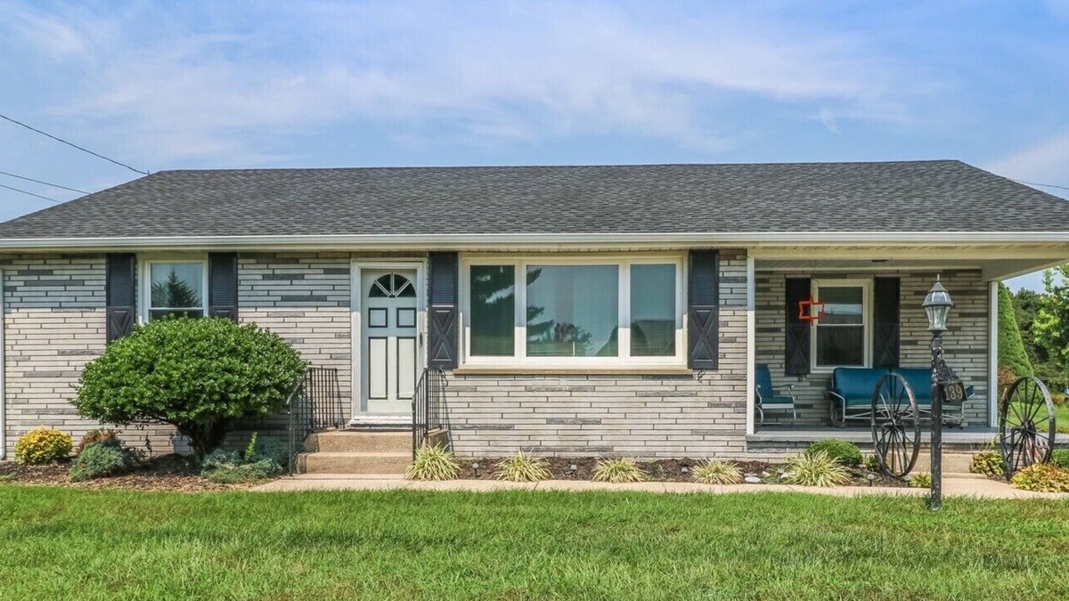 Frederica House | Our Home is Your Goal When You Play @ DE Turf