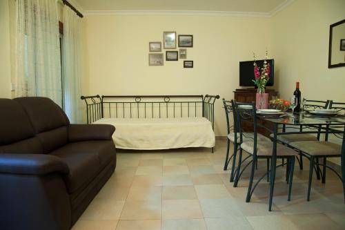 Vila Real Santo Antonio Apartment | Our Little House