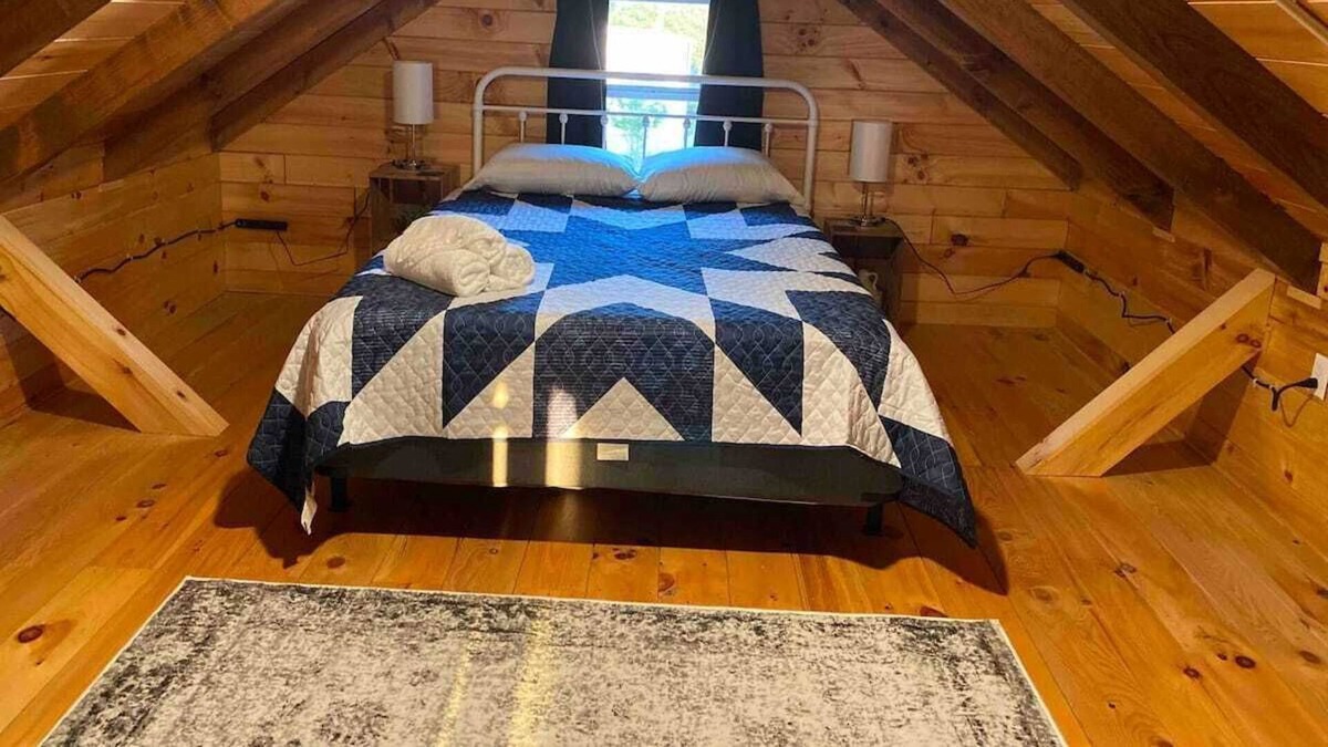 Ashtabula Cabin | Our Little Piece of Heaven log cabin