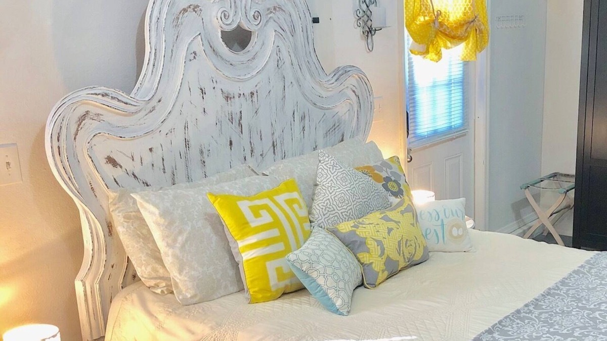 New Port Richey Apartment | OUR NEST: Nature's Best Getaway; beaches nearby