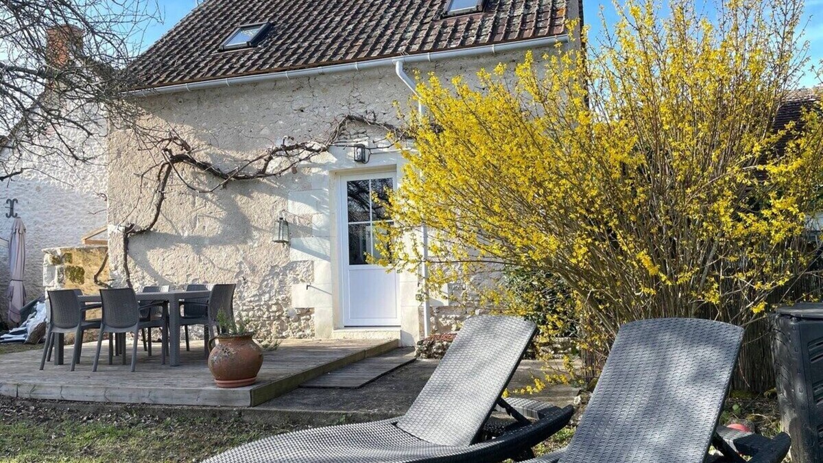 Billy House | Outbuilding The House of Angels Garden and Beauval