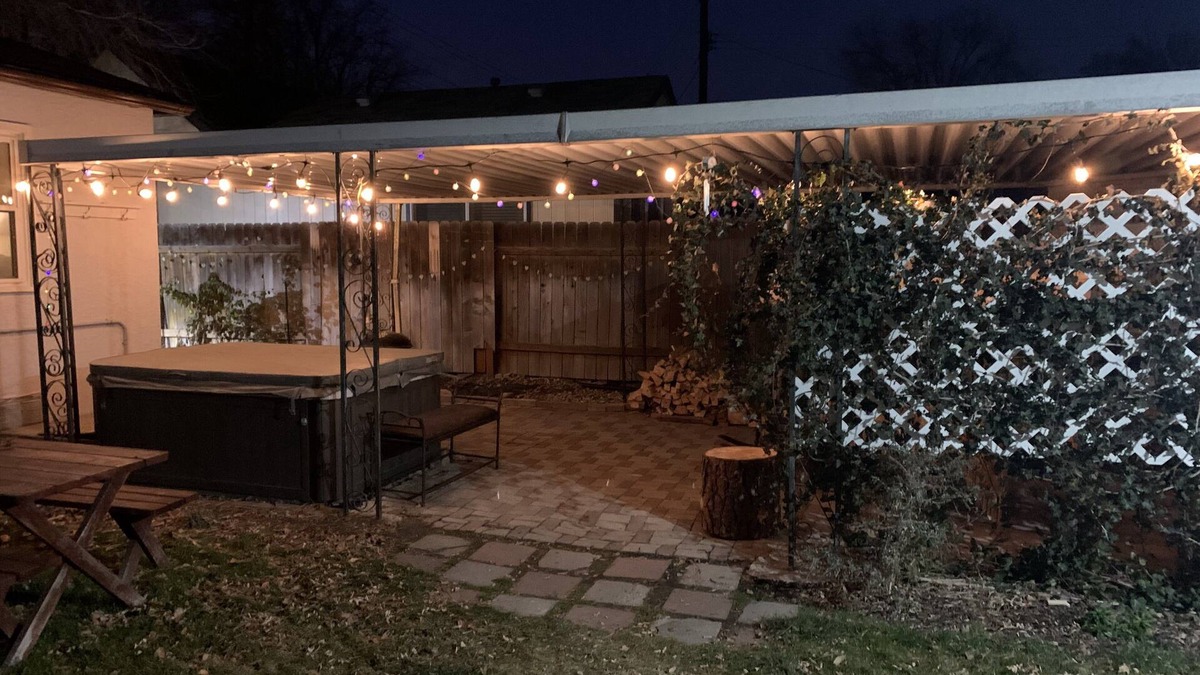 Sunset House | Outdoor fireplace, hot tub, coffee bar. Close to green belt and downtown