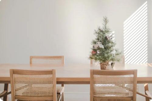 Mount Albert Bed & Breakfast | Outdoor Living at Its Finest