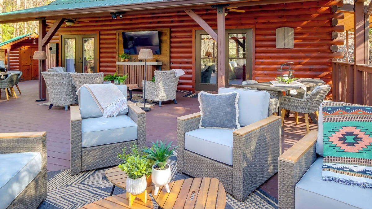 Murphy Cabin | Outdoor Oasis: Fall Family Retreat in Murphy!