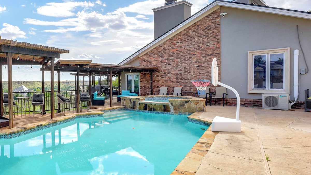 Ransom Canyon House | Outdoor Oasis w/Lake Views: Ransom Canyon Retreat