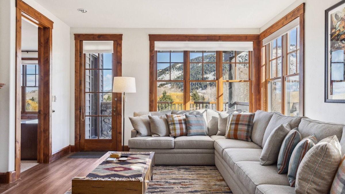 Jackson Condo | Outpost: Grand View 2720 - Mountain Views