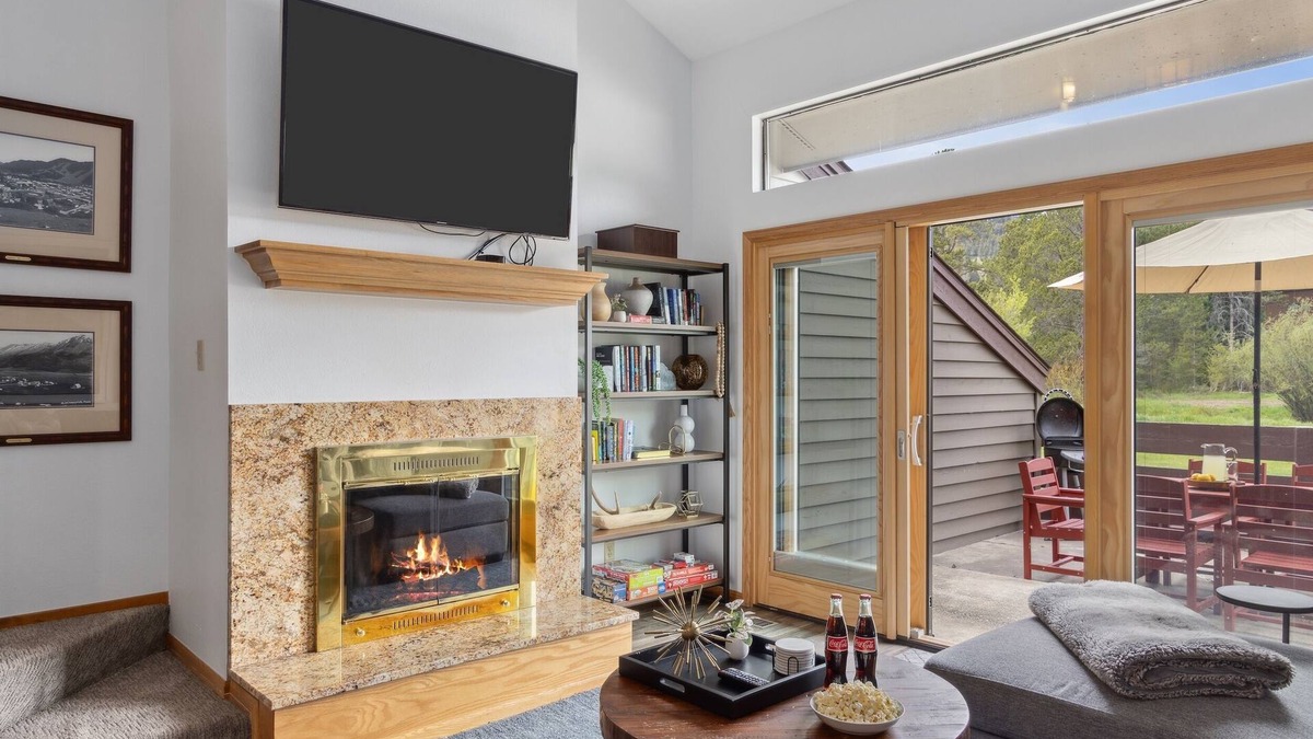 Moose Wilson Road Condo | Outpost: Primrose 1715 - Aspens Condo