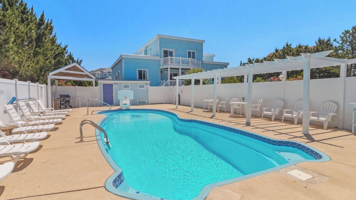 Monteray Shores House | Outrageous Beach Xperience*Views*Game Rm*Hot Tub