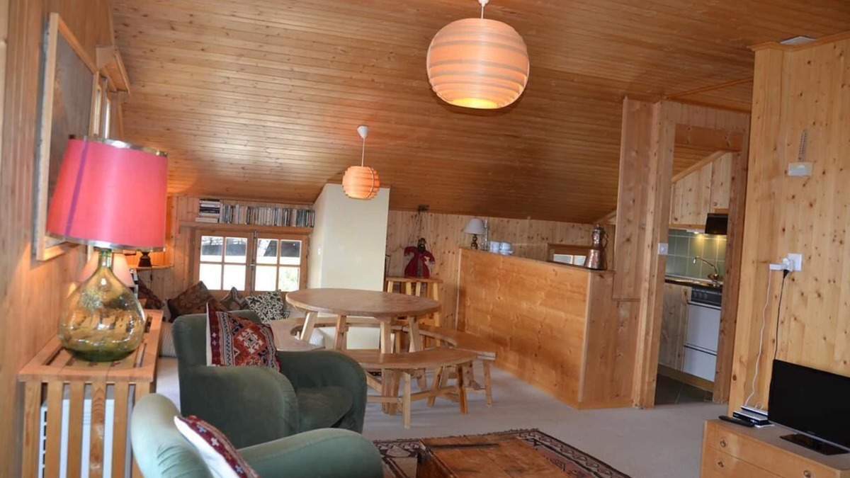 Saint-Luc Apartment | Outside : attic flat on the 2nd flooor of a chalet, for 2-4 persons, access from the "route du funic