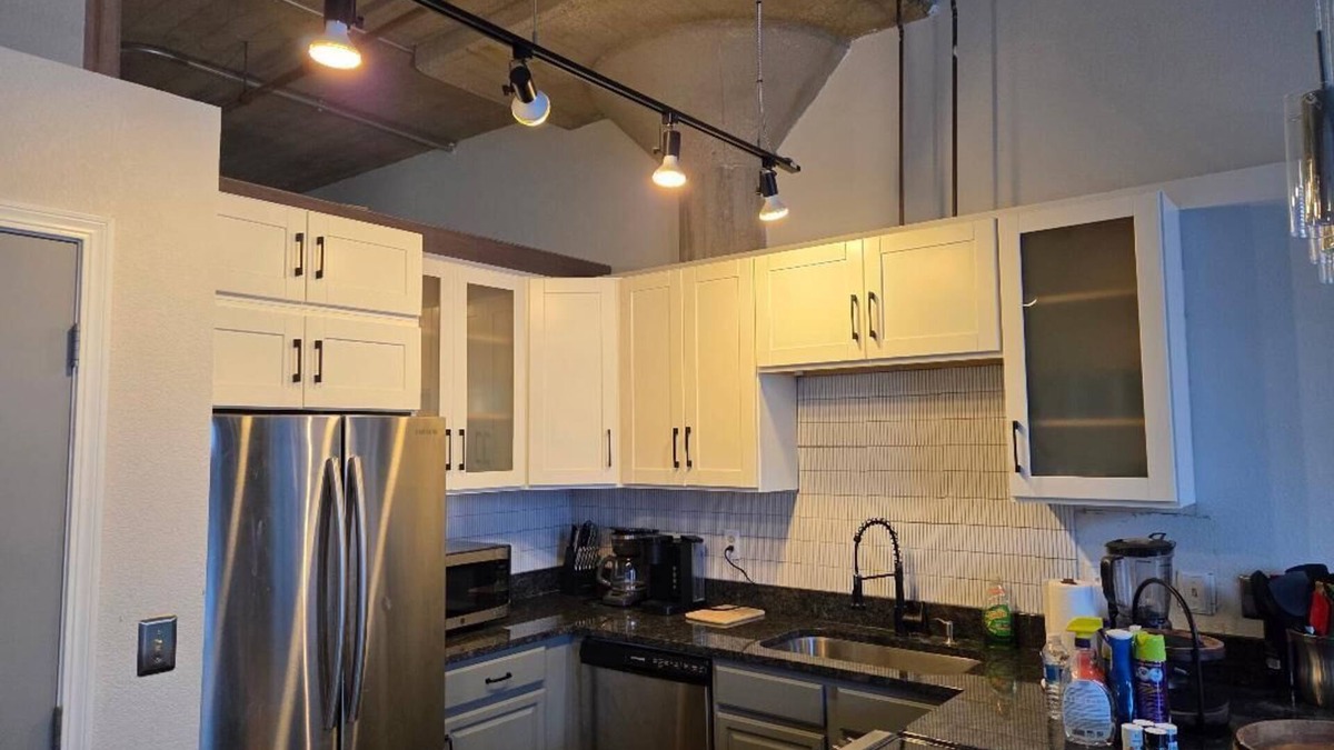 Crossroads Arts District Condo | Outstanding Loft Remodel in KC Crossroads