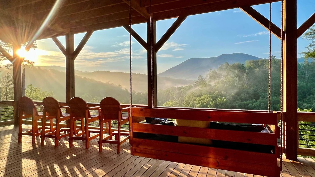 Hidden Lake House | Overlook at Hidden Lake