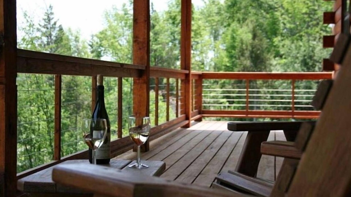 Town of Jerusalem Cabin | Overlook Cabin: E. Bluff Drive, Lake View, Hot Tub, Firepit, Central-AC, Private