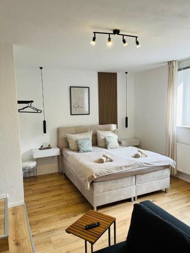 Misburg - Nord Apartment | OVERNIGHT No2 - Studio, Küche, Netflix