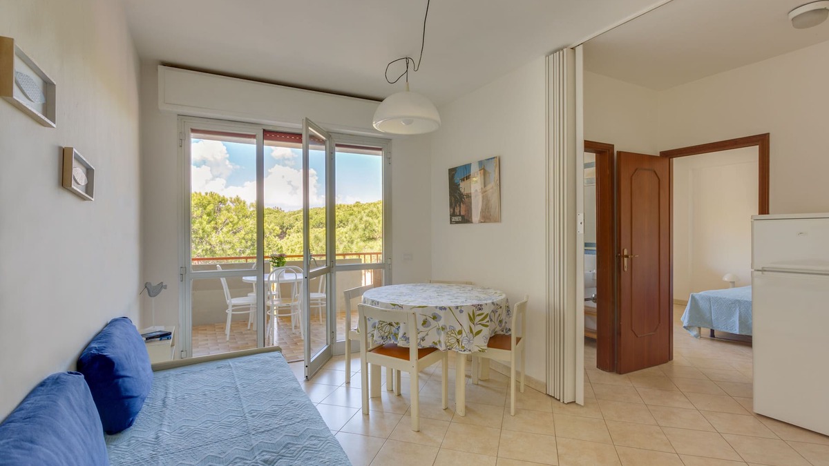 Principina a Mare Apartment | OVERSEAS APARTMENTS - TWO-ROOM APARTMENT WITH BALCONY 11