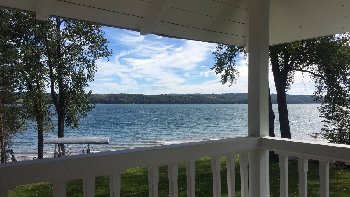 Auburn Cottage | Owasco Lake front seasonal cottage with level yard and beach