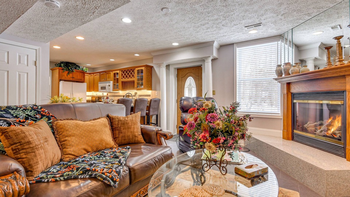 Owings Mills Apartment | Owings Mills Apartment - 13 Mi to Maryland Zoo!