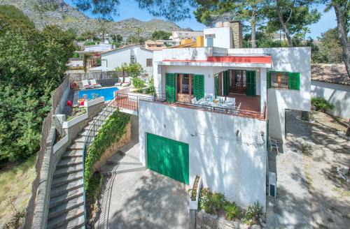 Cala San Vicente Villa | Owl Booking Villa Mariner - 5 Min Walk to the Beach