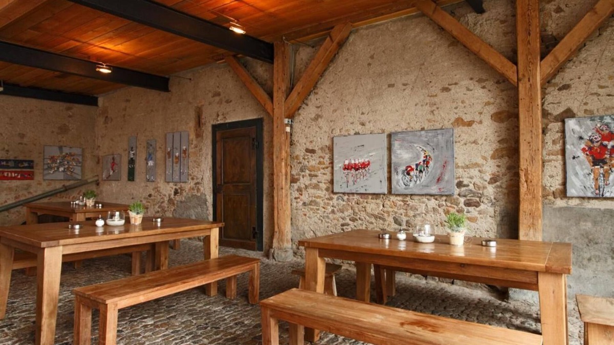Heitersheim Hotel | OX Hotel Café Bar Restaurant