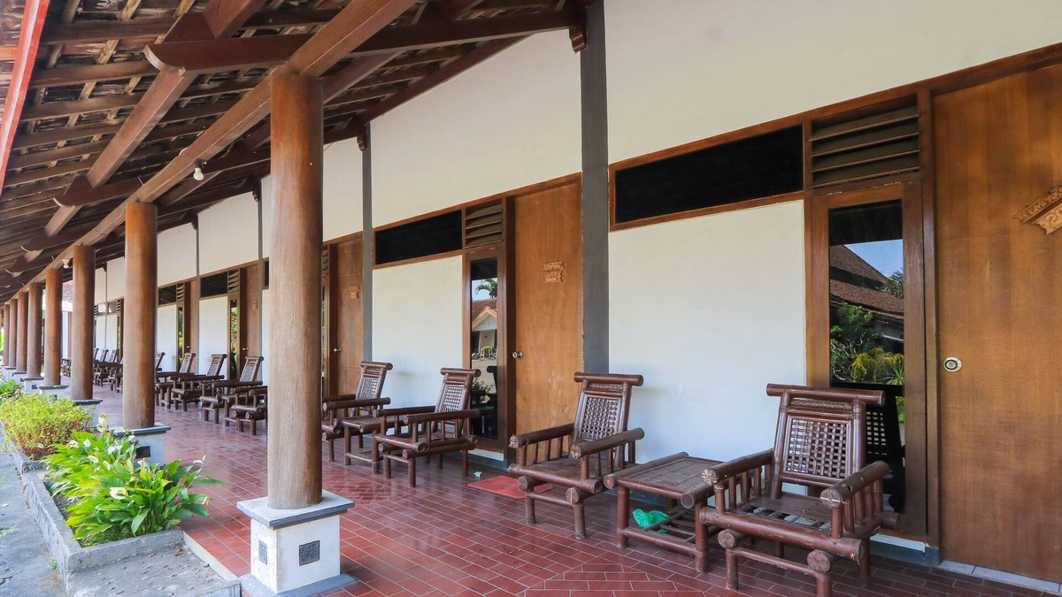 Kalibaru Hotel | OYO 2465 Hotel Raung View