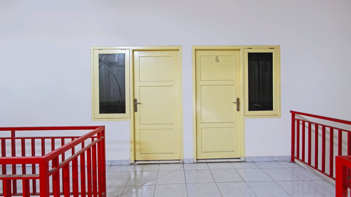 Muncar Hotel | OYO 3060 Al Fatih Guest House Syariah