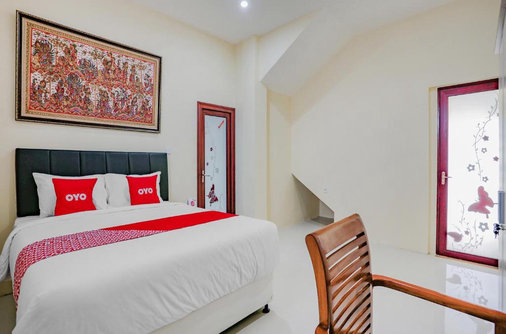 Babakan Hotel | OYO 3974 Villa Kayyana