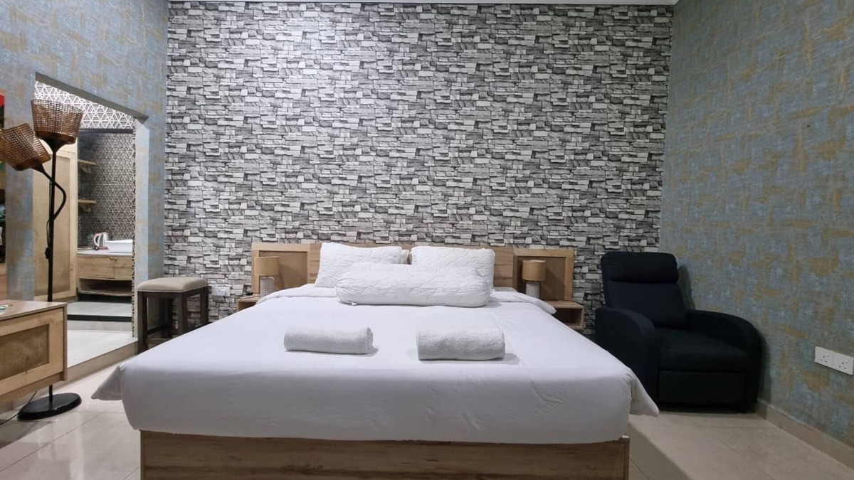 Sekinchan Hotel | OYO 89849 Sekin Hotel And Resort