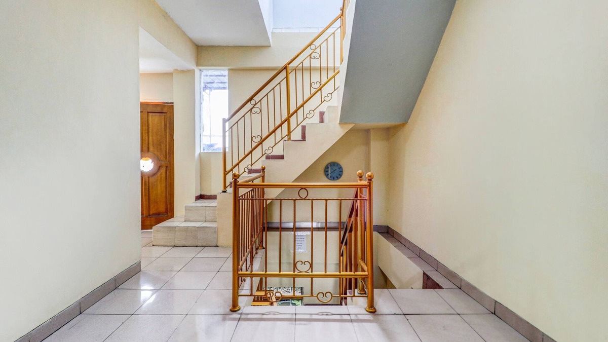 Ngamprah Hotel | OYO 90873 Orchid Guesthouse