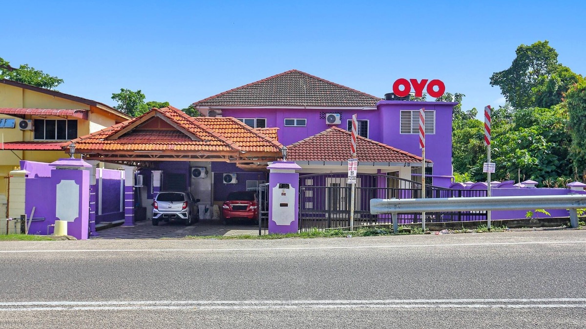 Gua Hotel | OYO 90873 Travellers Inn