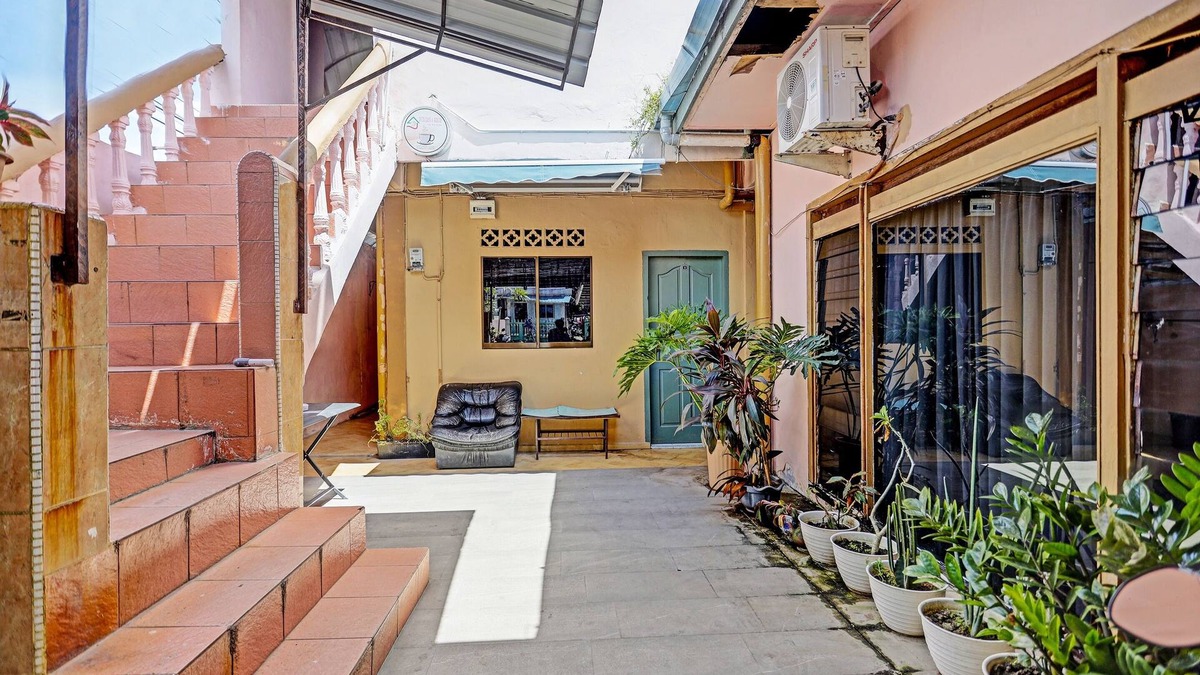 Tanjung Pinang Hotel | OYO 91428 Duta Stay