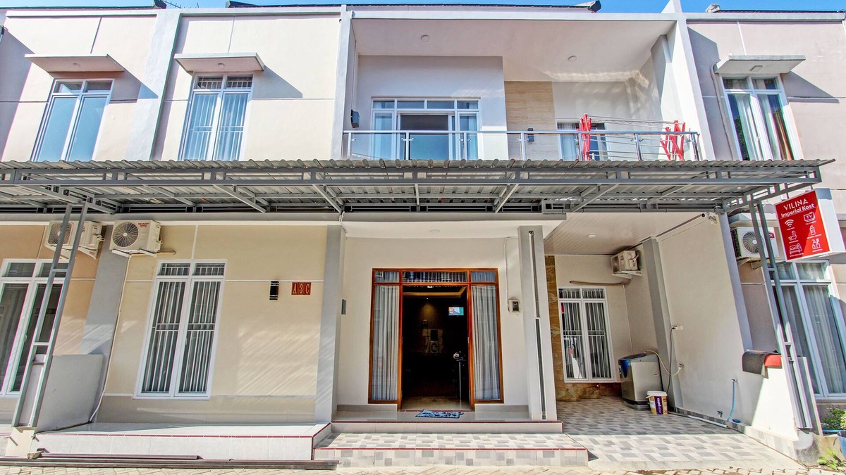Muncar Hotel | OYO 92879 Imperial Inn