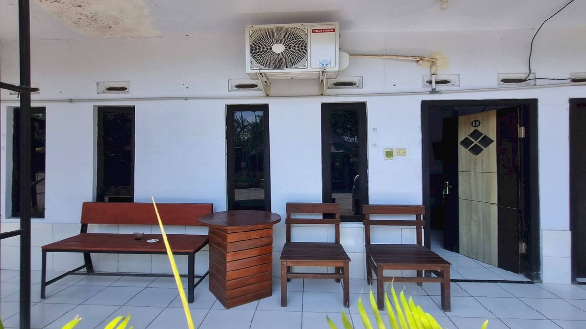 Asembagus Hotel | OYO 93381 New Asembagus 3