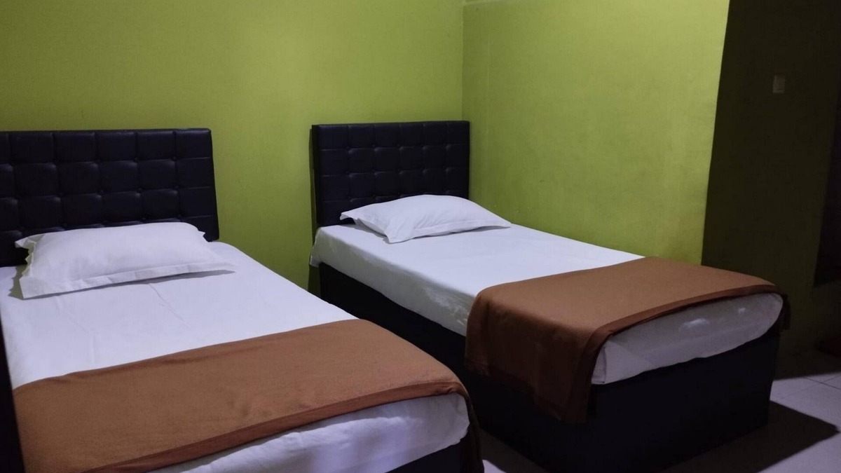 Kendari Hotel | OYO 93764 Homestay Citra