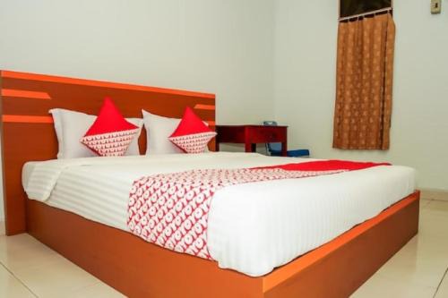 Sukarami Hotel | OYO Life 189 AA Residence Syariah