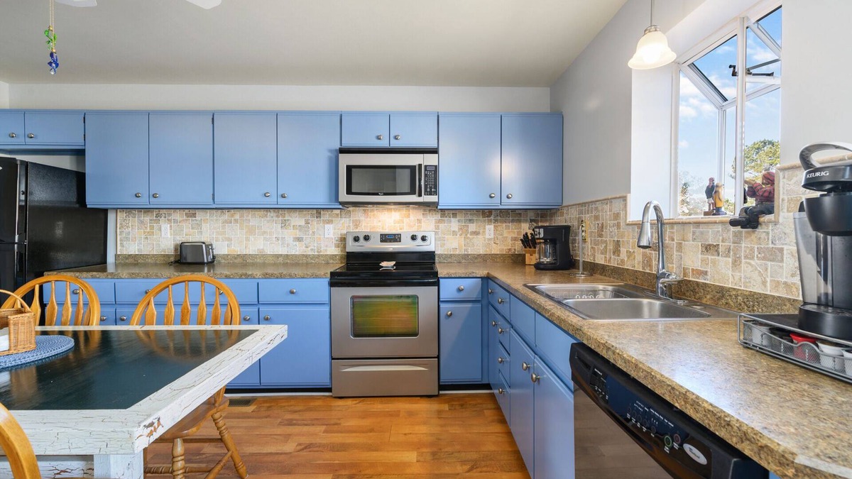 Deep Hole House | Oyster Bay Hideaway on Chincoteague Island!