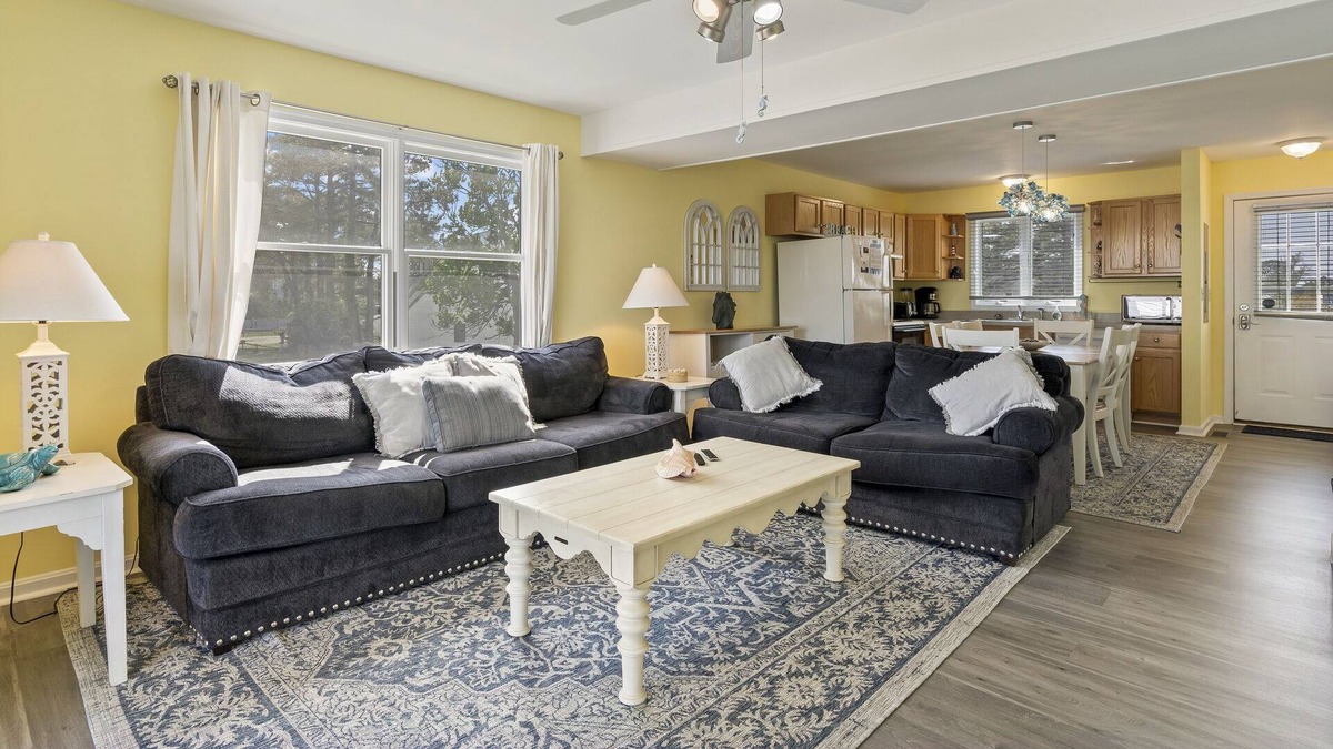 Chincoteague Cottage | Oystercatcher - Pet Friendly and Great Views!