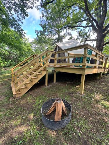 Mountain View Other | Ozark RV Park and Cabins