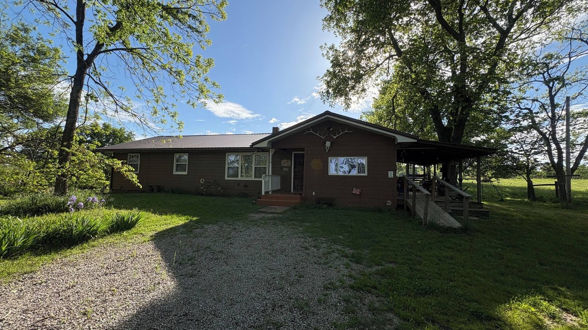 Pomona House | Ozarks Home Away from Home
