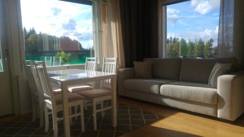 Pirkkala Apartment | Pähkinäpuisto Apartments