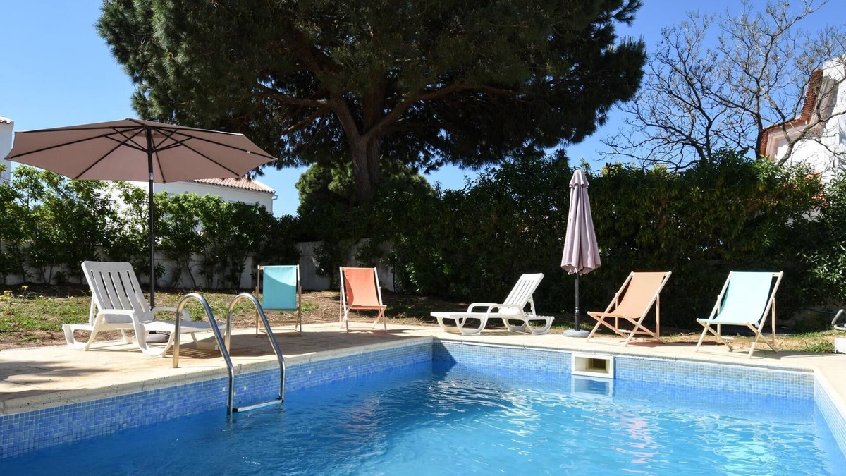 Retur House | Pé na Areia