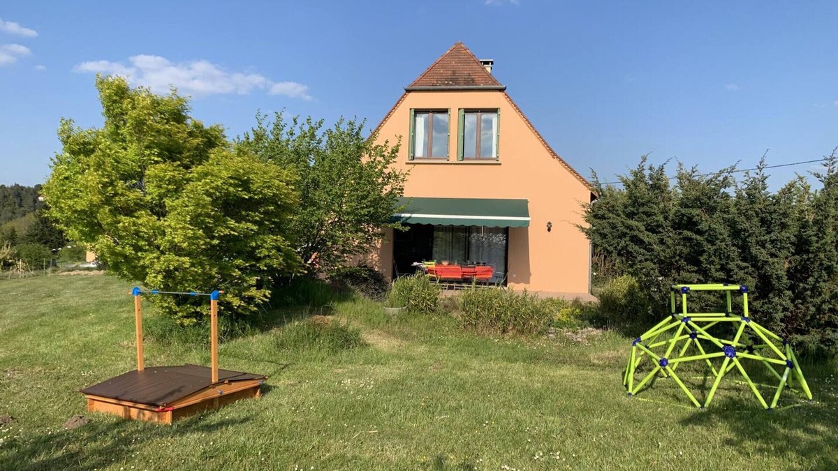 Plazac Cottage | Périgord Retreat: 4-bedroom house, terrace, garden, pets welcome, near Sarlat