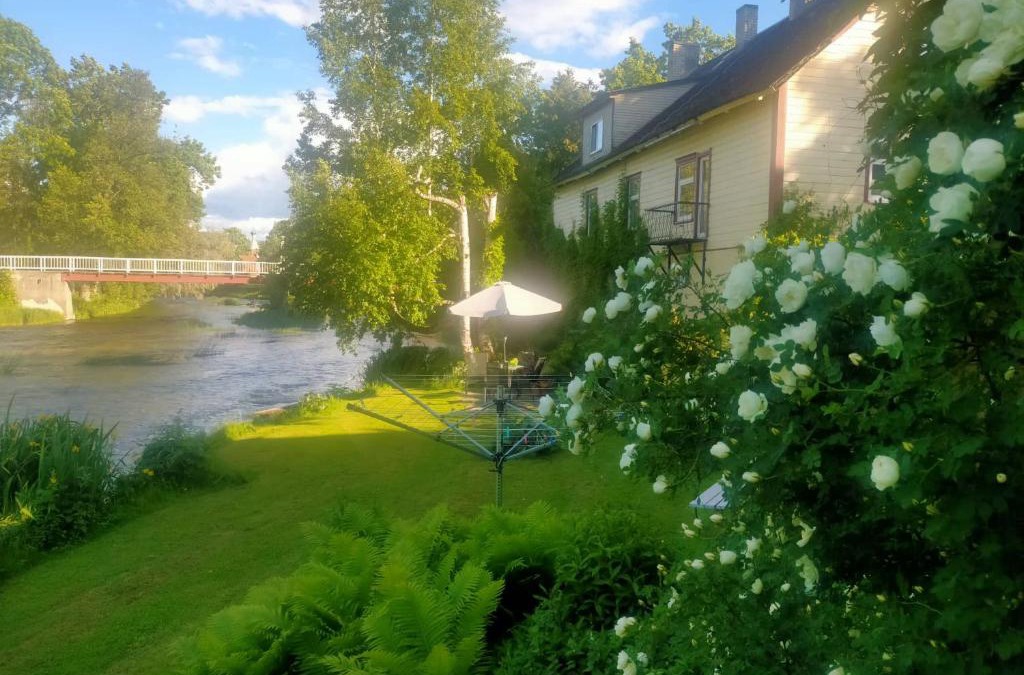 Poltsamaa Apartment | Põltsamaa Lossi 8 jõevaatega Lonny apartement