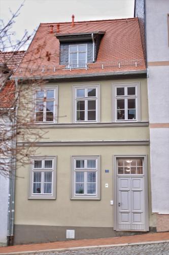 Poessneck Apartment | Pößnecker Werkstätten - FeWo Katharina von Bora