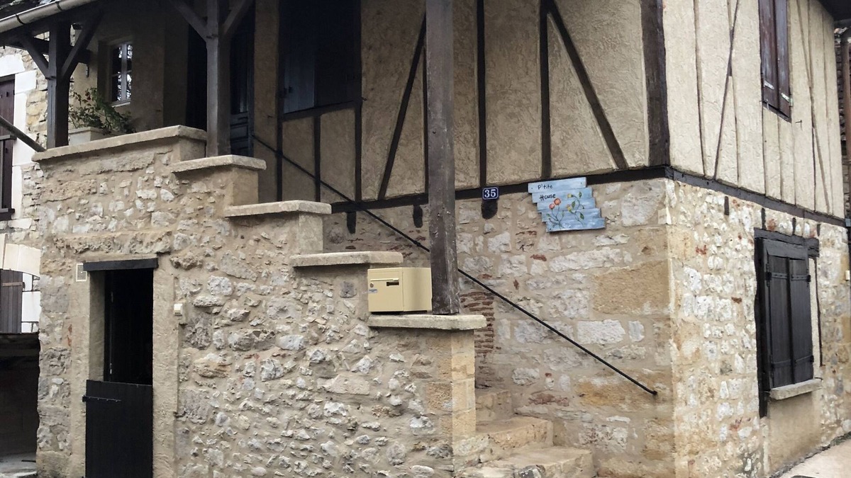 Bretenoux House | P'tite House