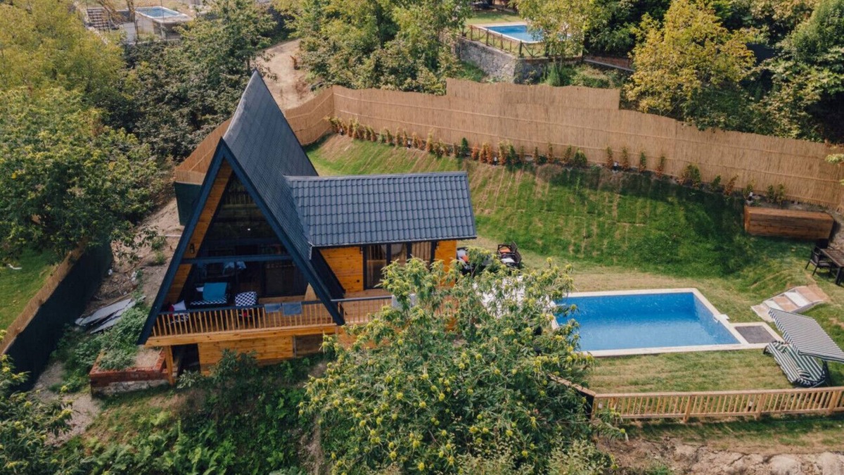 Sapanca Ski Chalet | P2347 - Two Bedroom Chalet, Sleeps 6