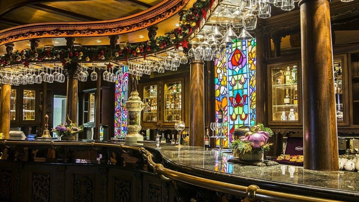 Dabrowa Gornicza Hotel | Pałac Dąbrowa Górnicza