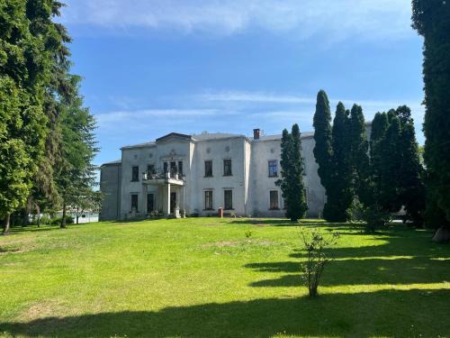 gmina Płuznica Villa | Pałac Victoria