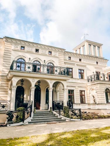 Gniewkowo Resort | Pałac Wierzbiczany