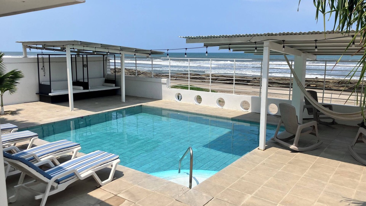 San Rafael del Sur House | Pacific Paradise in front of Las Cortinas de Pochomil!